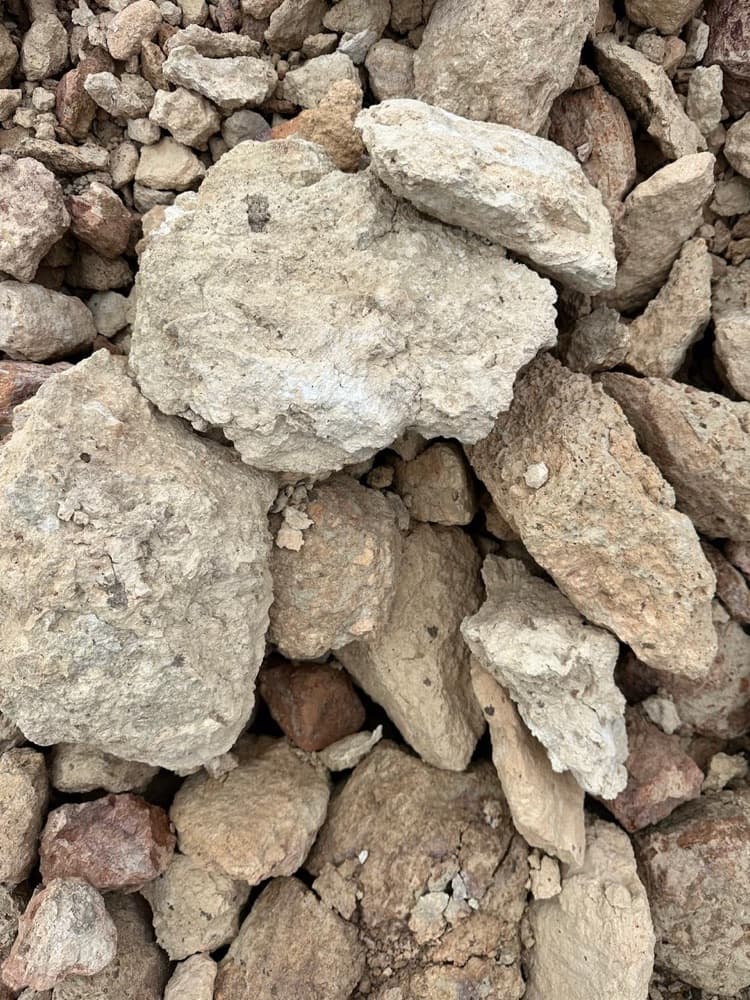 Crude (Raw) China Clay — Sapani Minerals